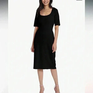 (32)NWT Maggy London Women's Scoop  Neck Dress​